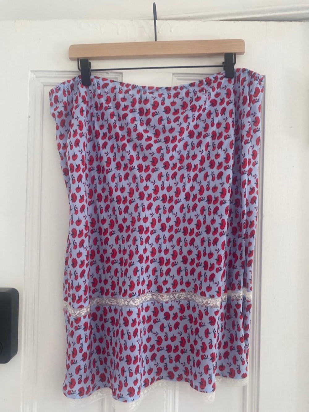 J. Crew x Rouje - Carnation Print Poems Skirt - Size XL - Picture 9 of 10